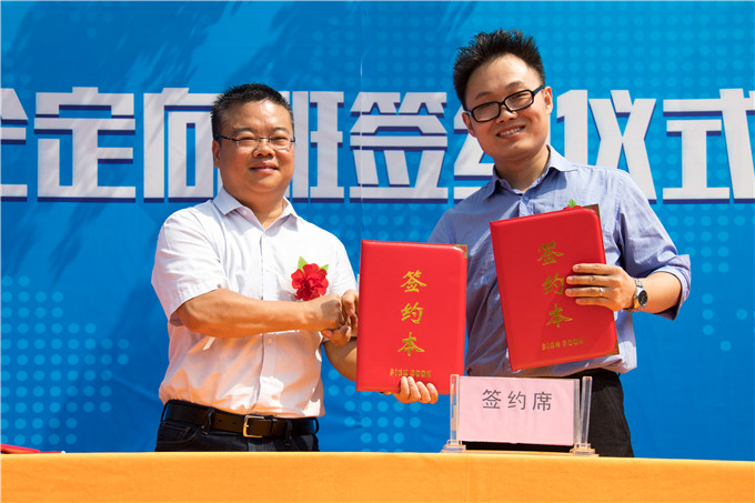 校企合作，玩轉(zhuǎn)新華學(xué)子職場(chǎng)未來(lái)