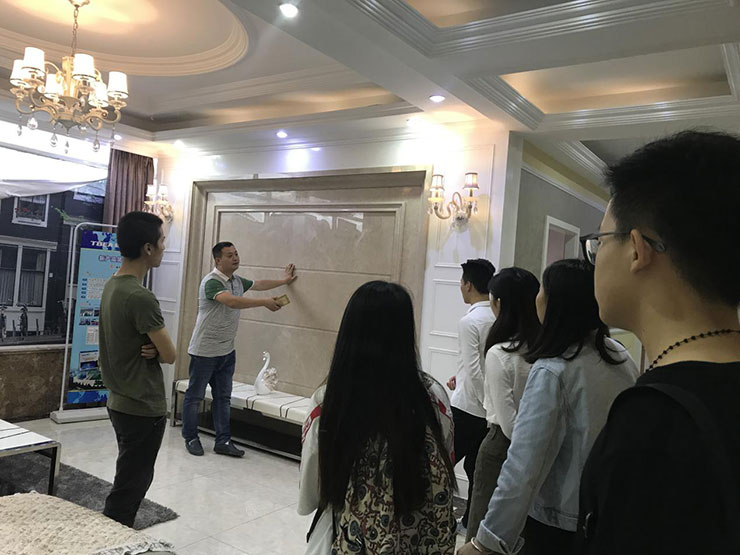 名企參觀行——從實(shí)戰(zhàn)出發(fā)，提高動(dòng)手能力