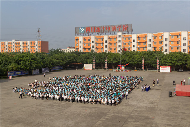 直擊2019優(yōu)秀優(yōu)干頒獎(jiǎng)典禮現(xiàn)場(chǎng)：你的優(yōu)秀從來不缺舞臺(tái)