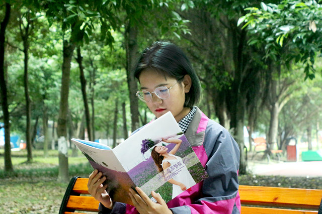 優(yōu)秀學(xué)子|張悅:未來(lái)不將就,在新華遇見(jiàn)更好的自己