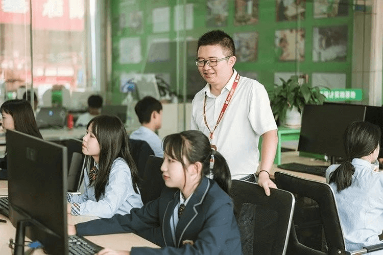打工返鄉(xiāng)壓力大，學(xué)一門技術(shù)高薪就業(yè)