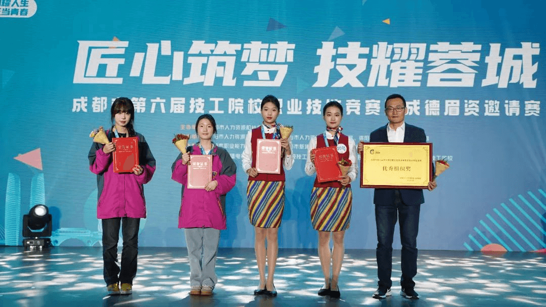 8月了還沒選好學校，這個學校還有少量名額！